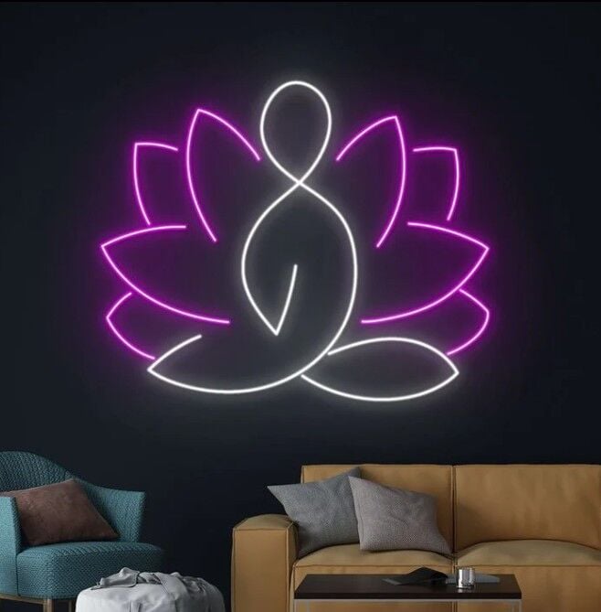 Yoga Nilüfer Neon Dekor 65 x 65 cm