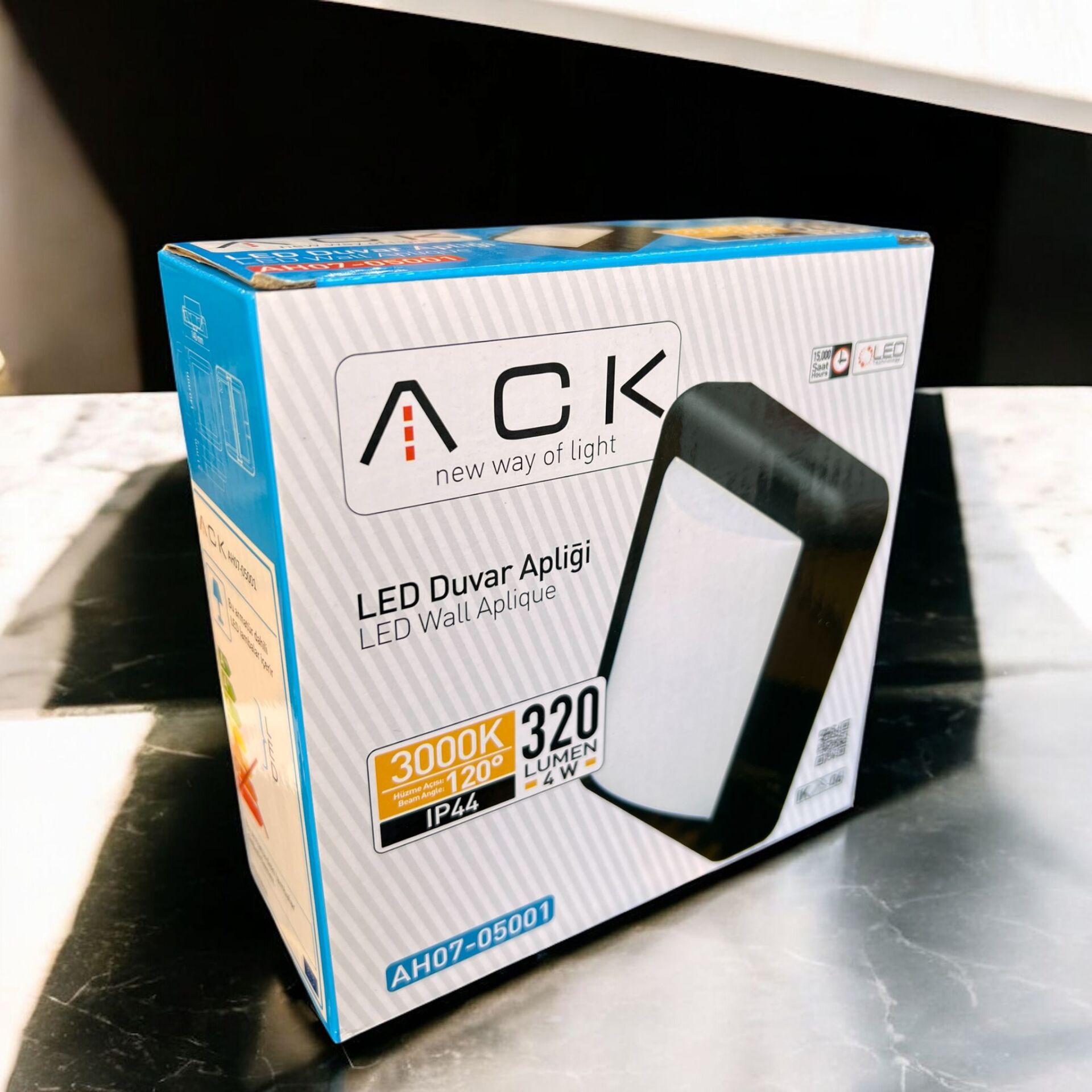 ACK 4W Led Duvar Apliği Siyah 3000K Ip44 AH07-05001