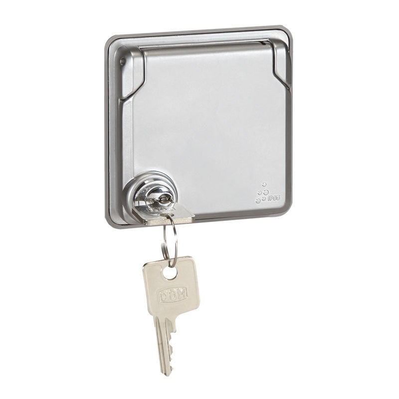 Kilitli Kapaklı priz 16A - 250V - 2P+T LEG-077837