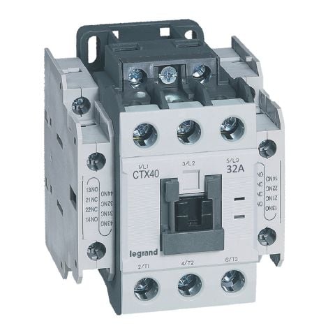 Legrand  CTX³ 3P kontaktör 32A 2NA+2NK 24V DC bobinli LEG-416121
