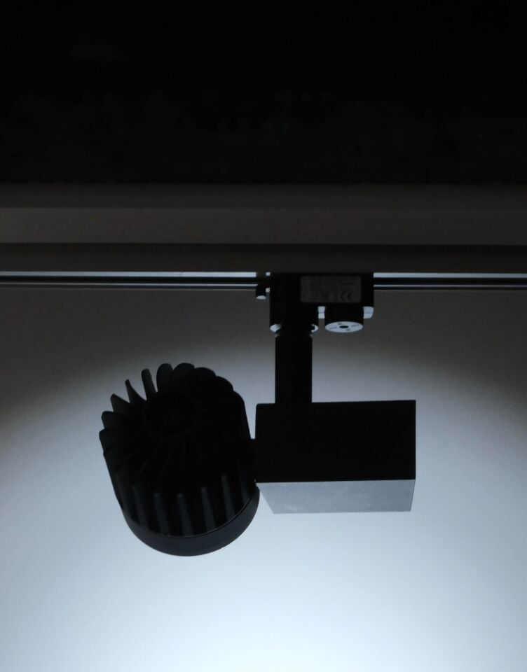 ACK 30W Sıyah 6500K Cob Led Monofaze Ray Armatürü AD30-04531