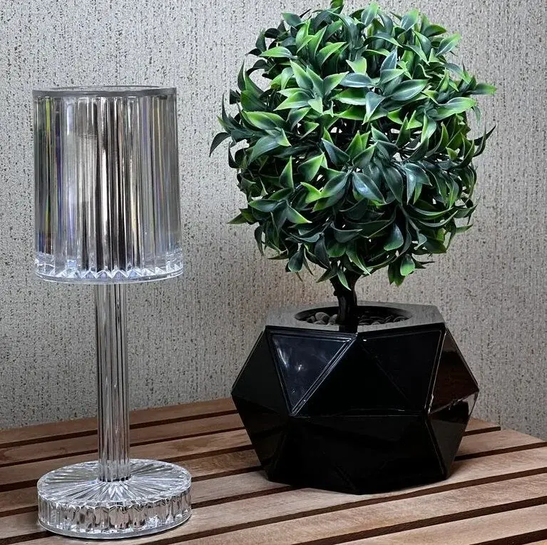 Dekoratif Masa Lambası HS-8111 3 Renk Dimlenebilir