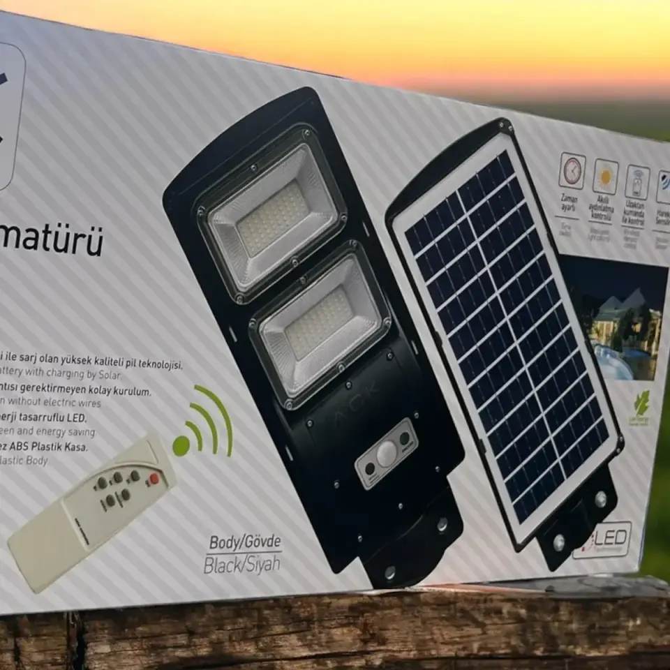ACK AT42-06031 60W 6500K Beyaz Led Solar Sokak Armatürü