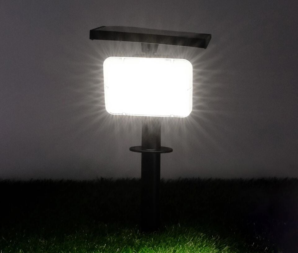 ACK Solar Led Çim Armatürü Kazıklı 8W/H 6500K AG60-01831