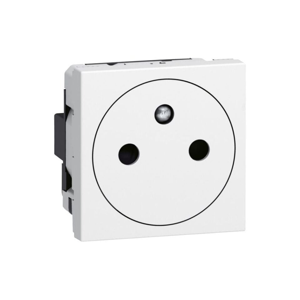 Legrand  Düz Yüzey UPS Priz, Ç.k, Otomatik, 16A, 250V~, 2M, Beyaz LEG-278111L