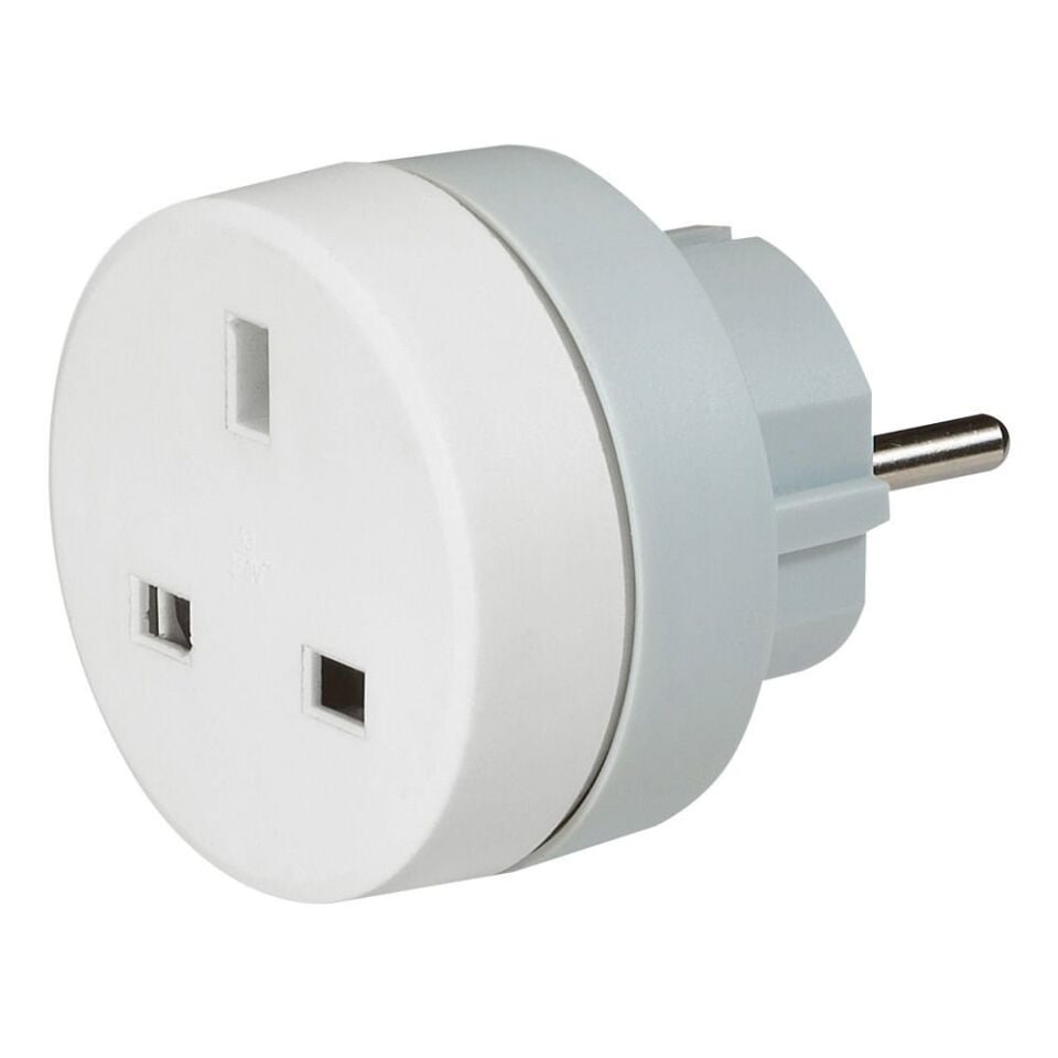 Legrand  Alman standartı prizi ingiliz standartı prize dönüştüren adaptör LEG-050383