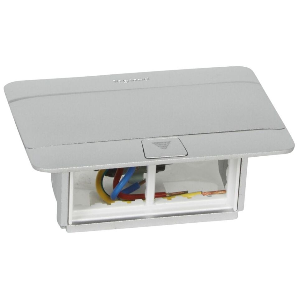 Legrand  4 modül Donatılabilir masa veya döşeme altı buat mat alüminyum renk LEG-054011