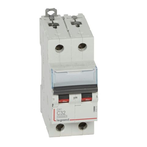 Legrand  DX3 2P C 32A 10kA LEG-409205