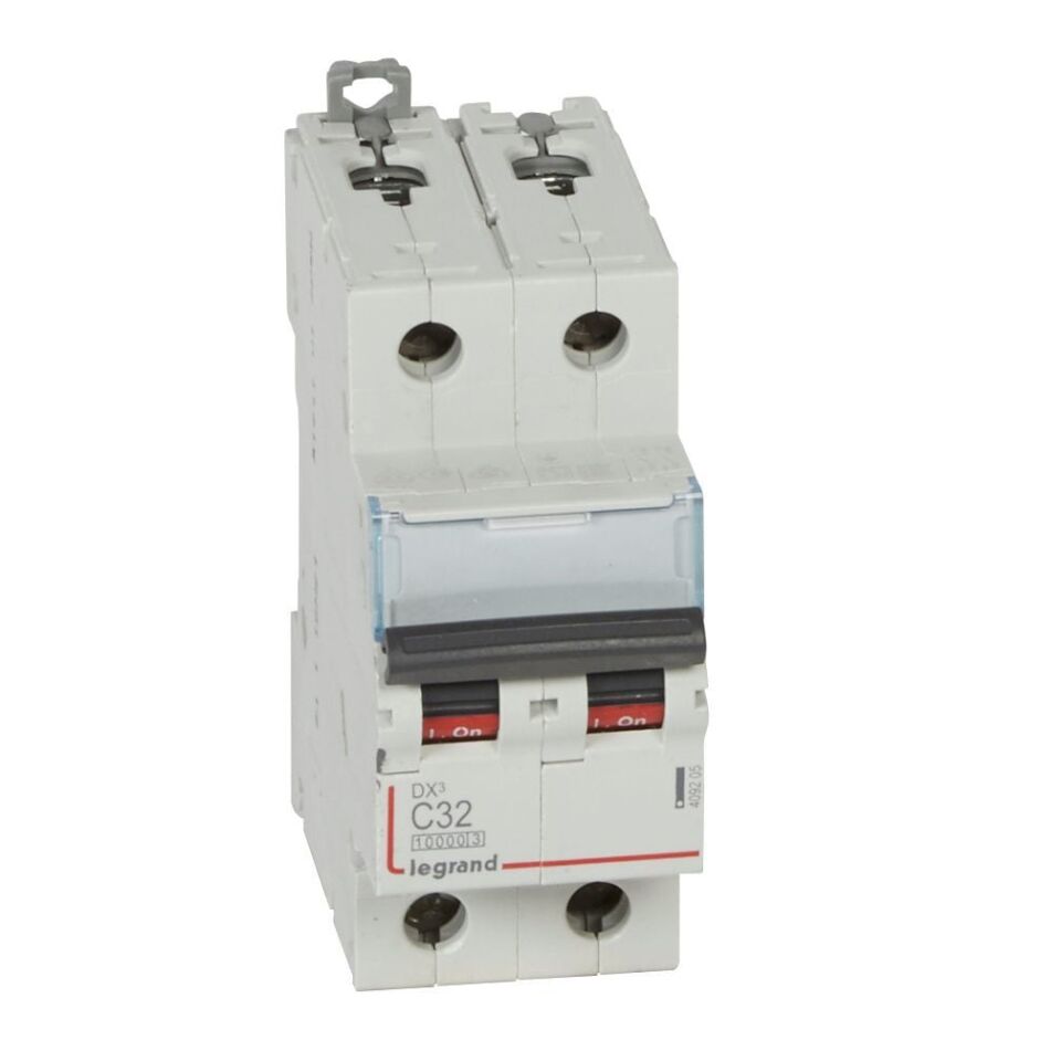 Legrand  DX3 2P C 32A 10kA LEG-409205
