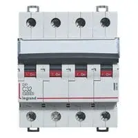 Legrand  DX3 4P C 32A 10kA LEG-409339