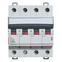Legrand  DX3 4P C 32A 10kA LEG-409339