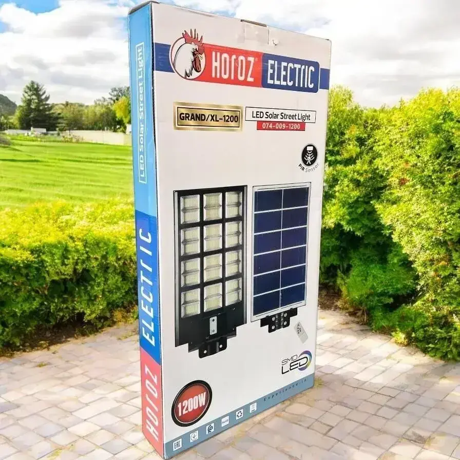 Horoz 1200W Güneş Enerjili Solar LED Sokak Lambası Uzaktan Kumandalı Sensörlü Grand-XL 1200