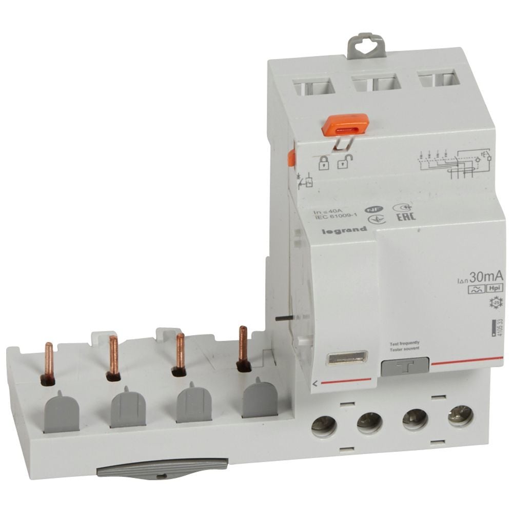 Legrand  DX³ yana montaj kaçak akım koruma 4P F 40A 30mA (1modül/kutup için) LEG-410533