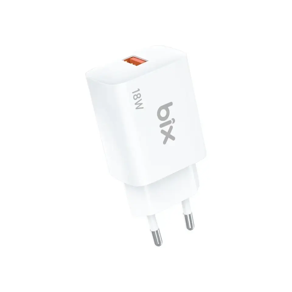 BXQC18 USB-A 18W QC 3.0 Akıllı Çipli ve Kısa Devre Korumalı Hızlı Şarj Adaptörü Beyaz