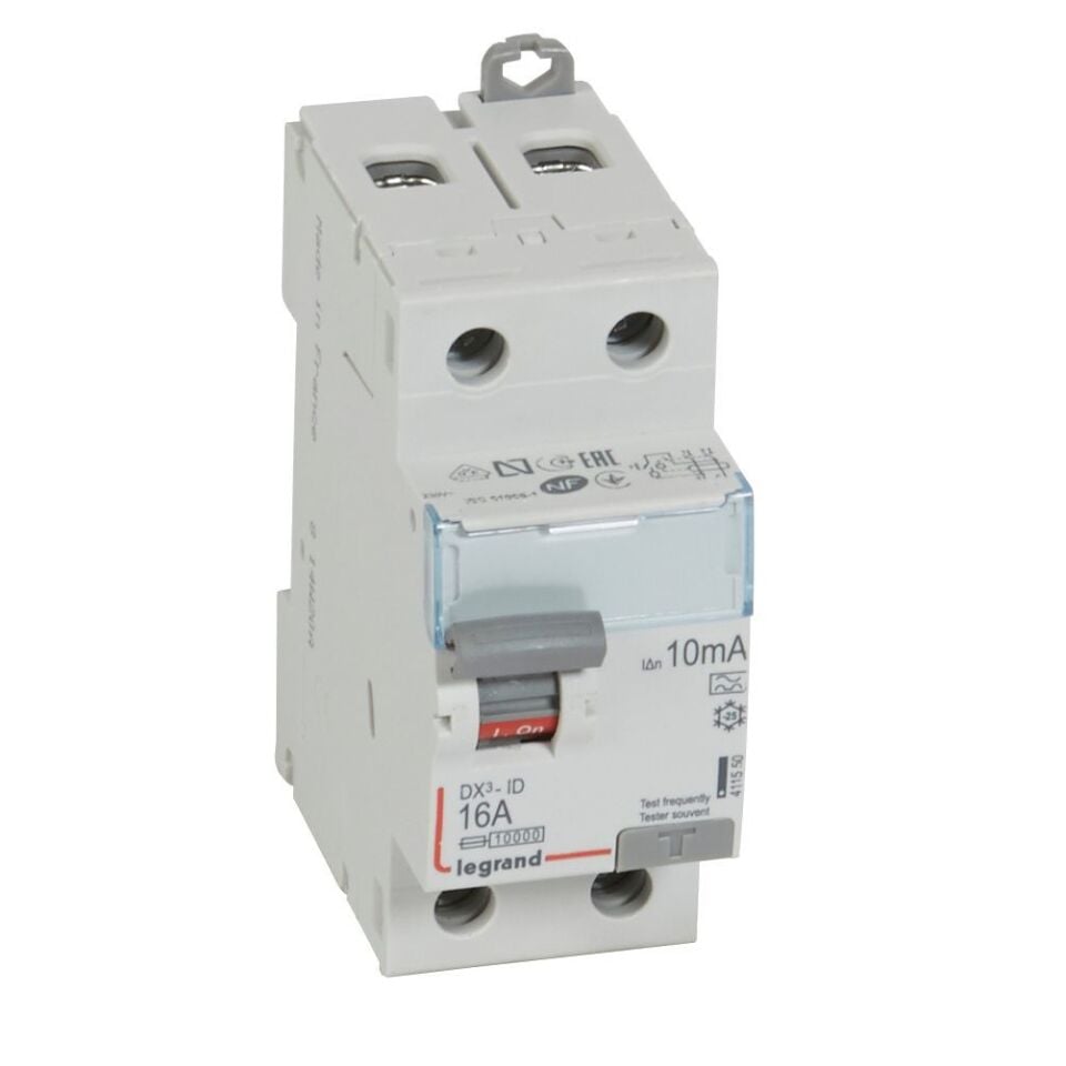 Legrand  DX³ KAK 2P A 16A 10mA LEG-411550