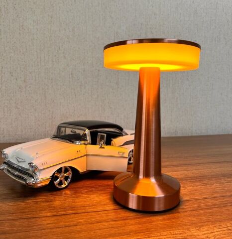 Cata Masa Lambası Bronz Renk Ct-8435 Tek Anahtarla 3 Renk