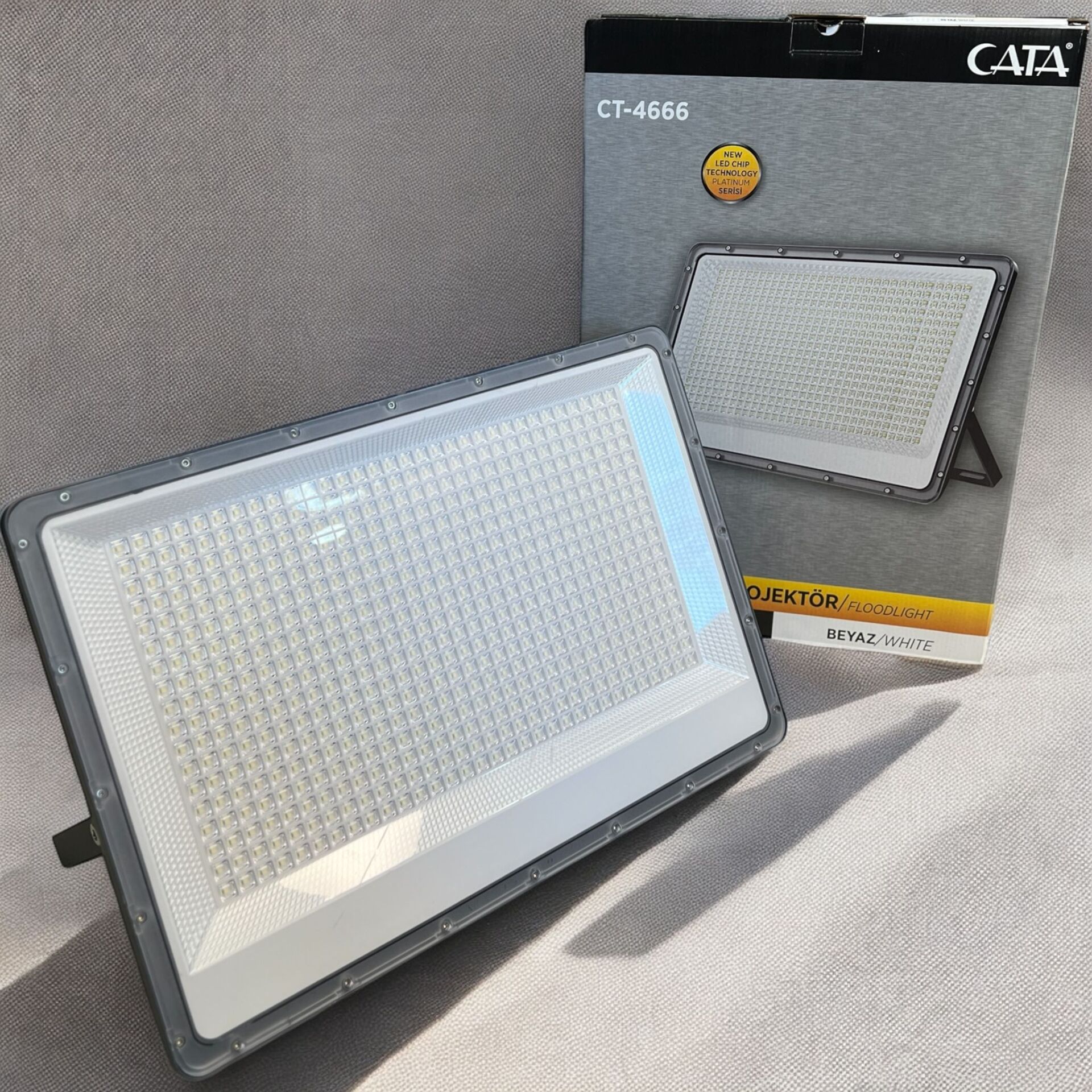 Cata Ct-4666 600W Platinum Led Projektör  Beyaz